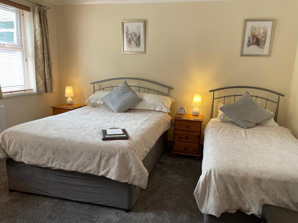 كارنارفون Bron Menai Guest House المظهر الخارجي الصورة