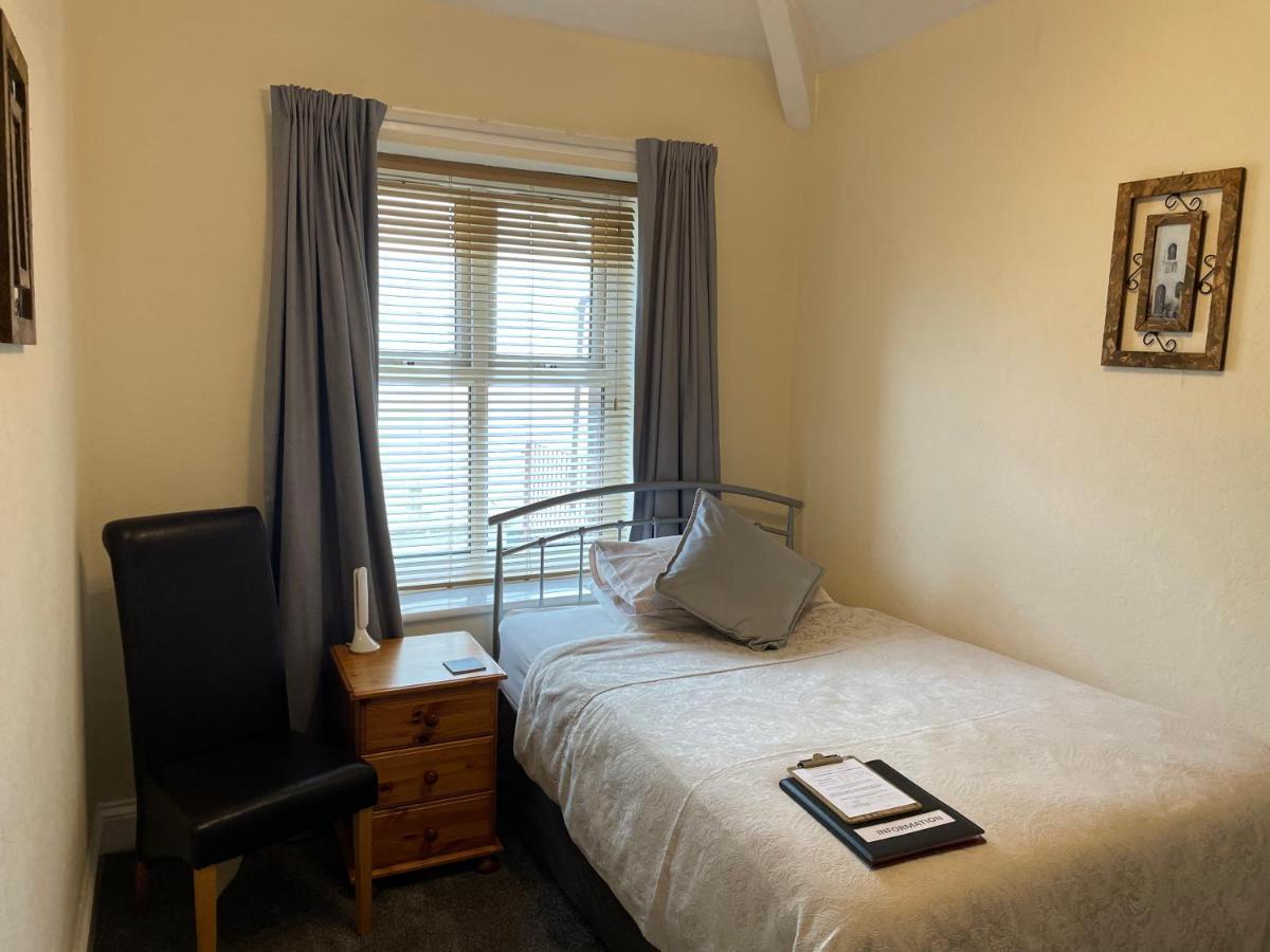 كارنارفون Bron Menai Guest House المظهر الخارجي الصورة
